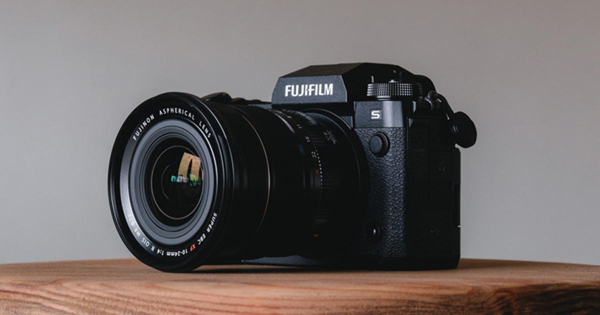 新品》 FUJIFILM（フジフイルム） フジノン XF35mm F2 R WR あったかい 